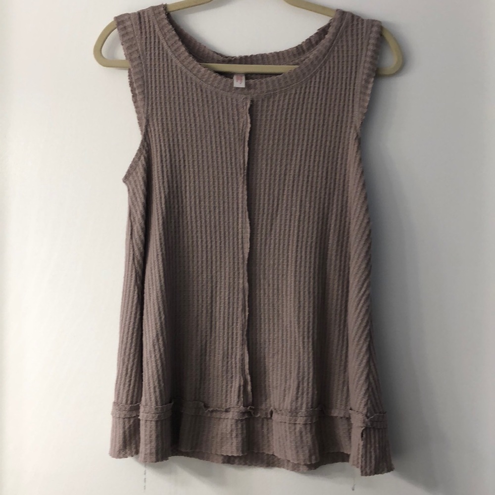 Xhiliration Waffle-Knit Top